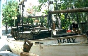 fishing-boat-300x192-1039479